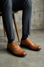 EZRO Men's Tan Leather Wingtip Oxford Brogue Shoes