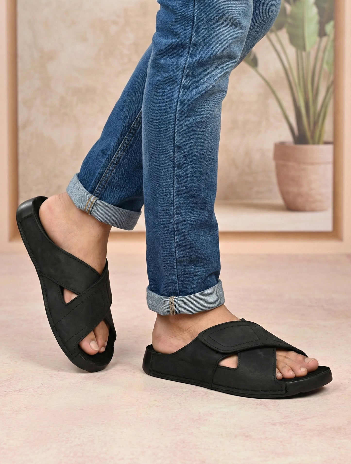 EZRO Men's Black Adjustable Comfort Slippers | Lightweight Casual Slide Sandals for Everyday Wear