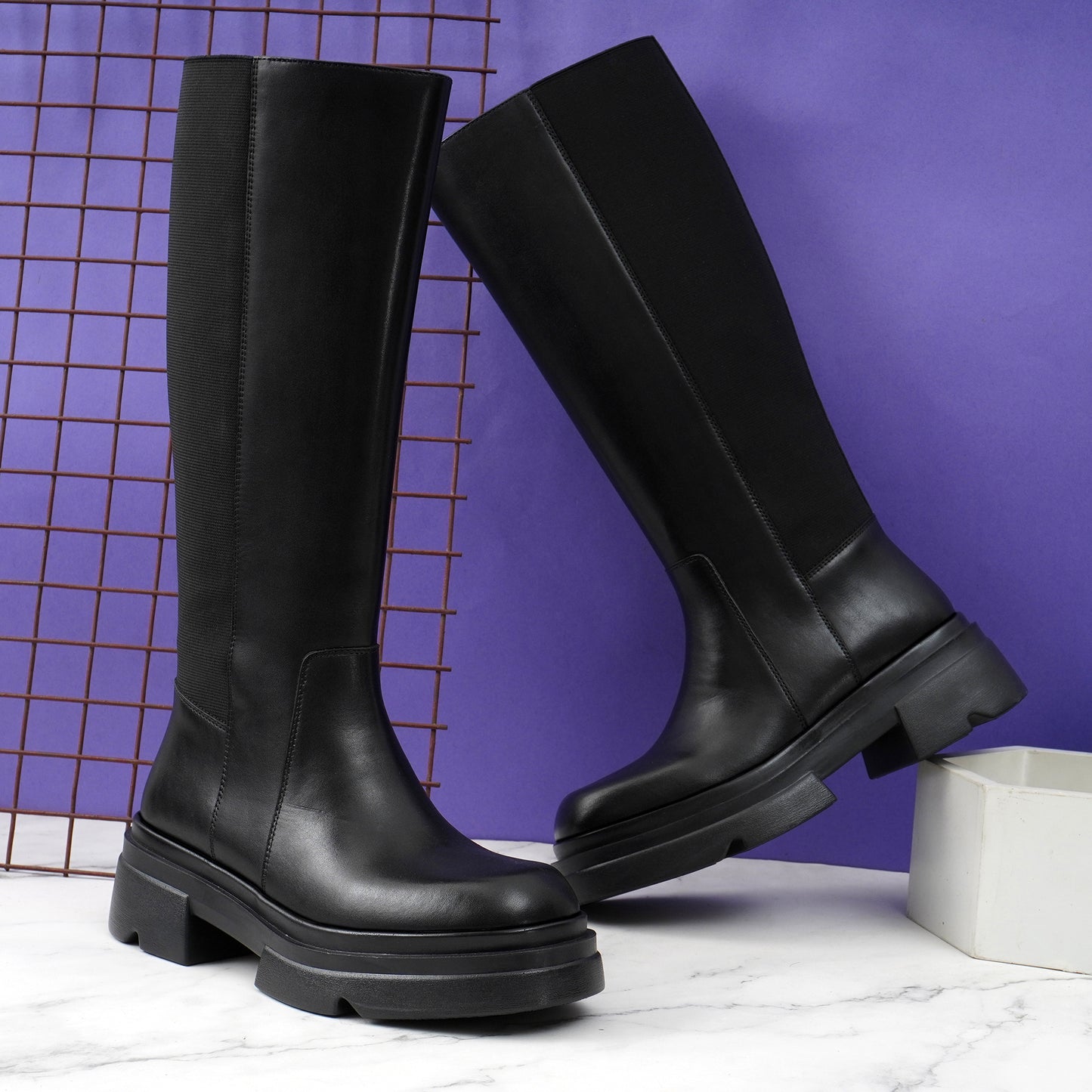 Command Tall Black
