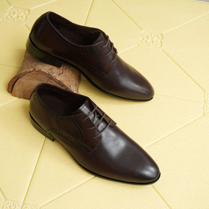 EZRO Men's Classic Brown Leather Derby Dress Shoes