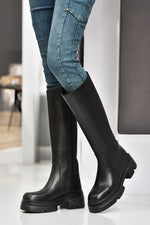 Command Tall Black