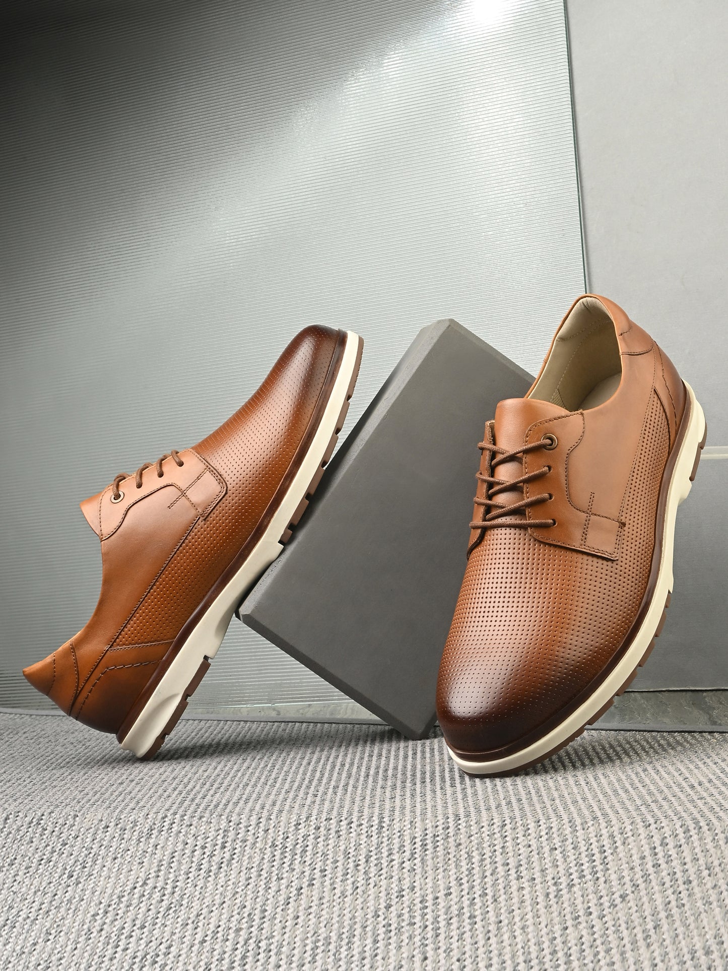 EZRO Men's Tan Premium Lace-Up Sneakers | Lightweight Casual, Office & Everyday Comfort Shoes