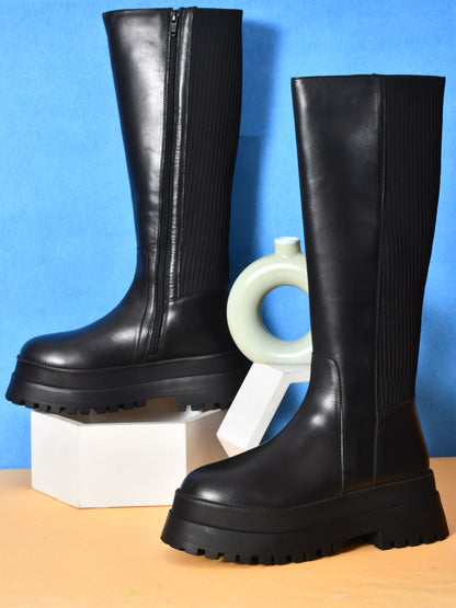 Command Bold Black