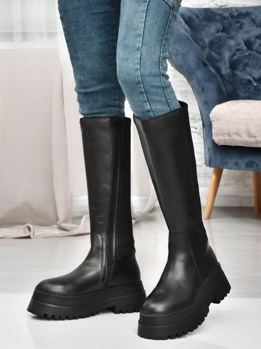 Command Bold Black